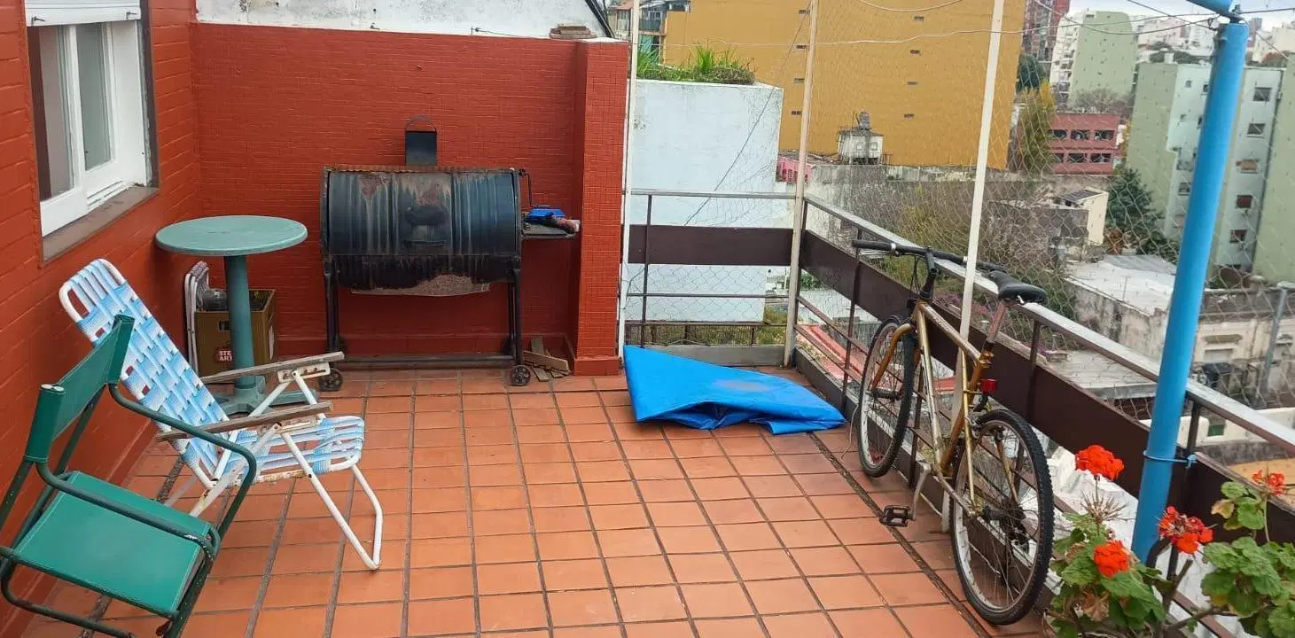 Departamento de 2 mbientes con balcon terraza 4