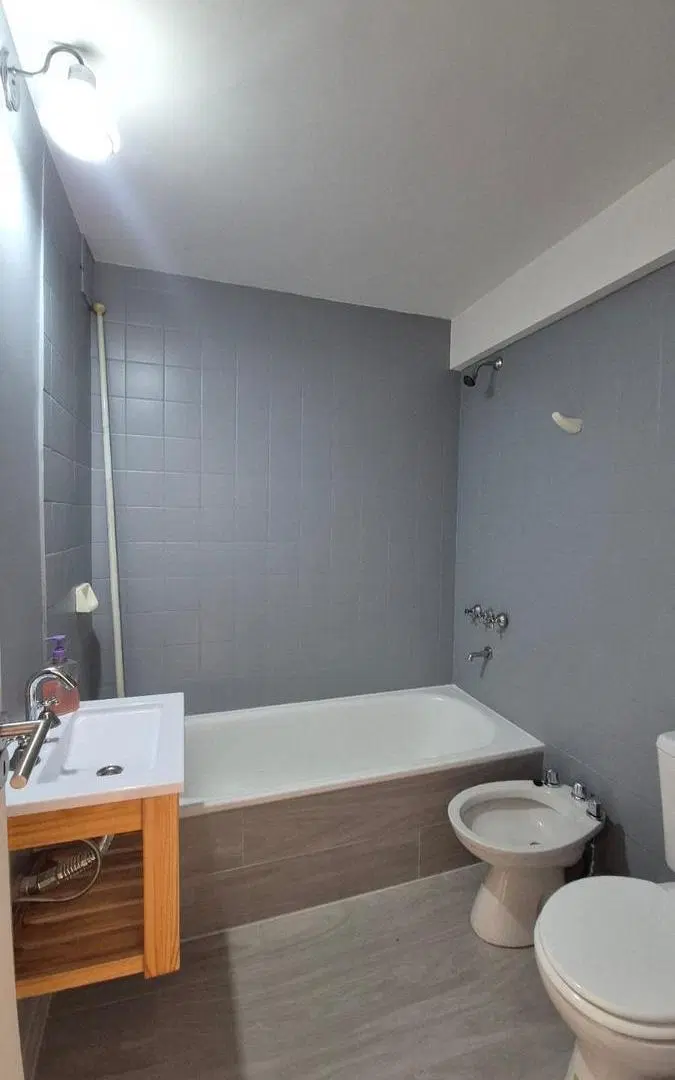 unico Departamento  al frente con balcon impecable 3