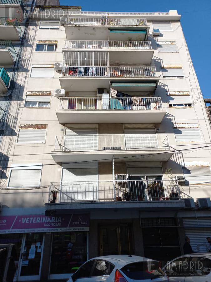 Foto de Departamento en alquiler a 100mts del parue lezama, imagen 1