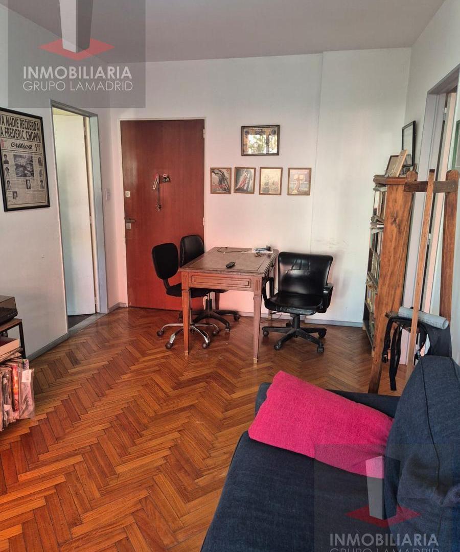 Foto de Departamento dos ambientes al frente con balcon, imagen 2