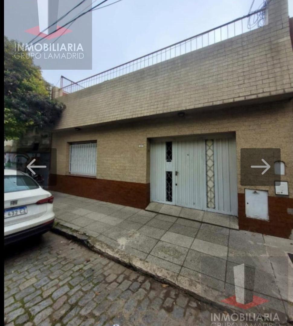 Foto de Casa terreno propio con garage y terraza, imagen 1