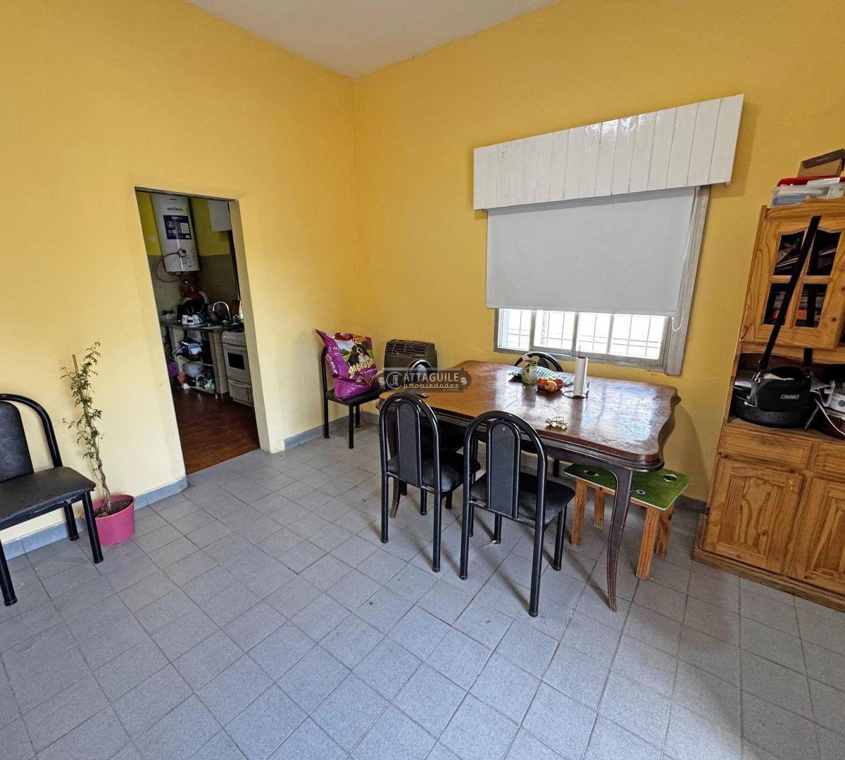 Casa 3 Ambientes. | Medrano 2169 2