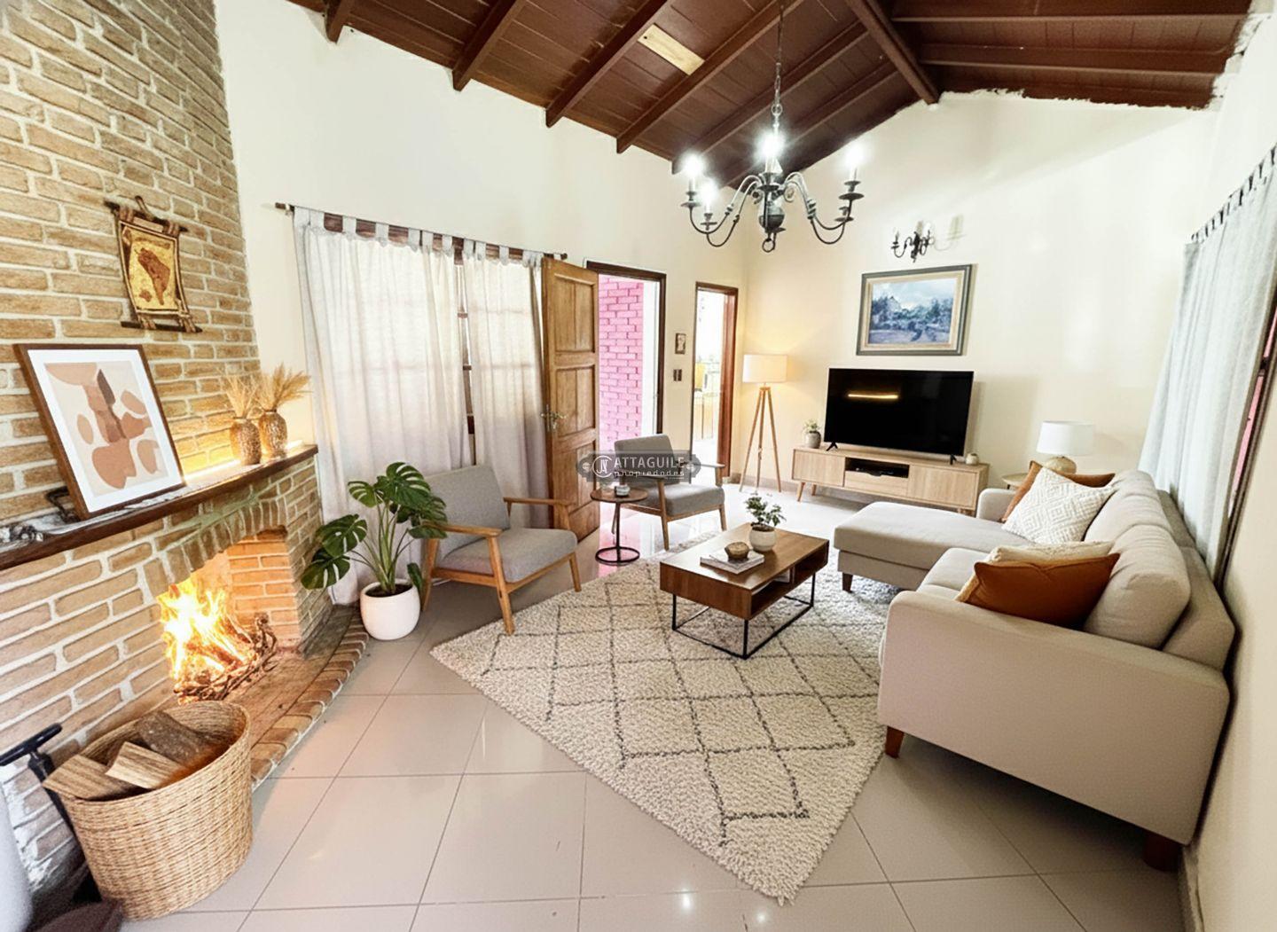 Foto de Casa 5 ambientes. | LISANDRO DE LA TORRE 480, imagen 5