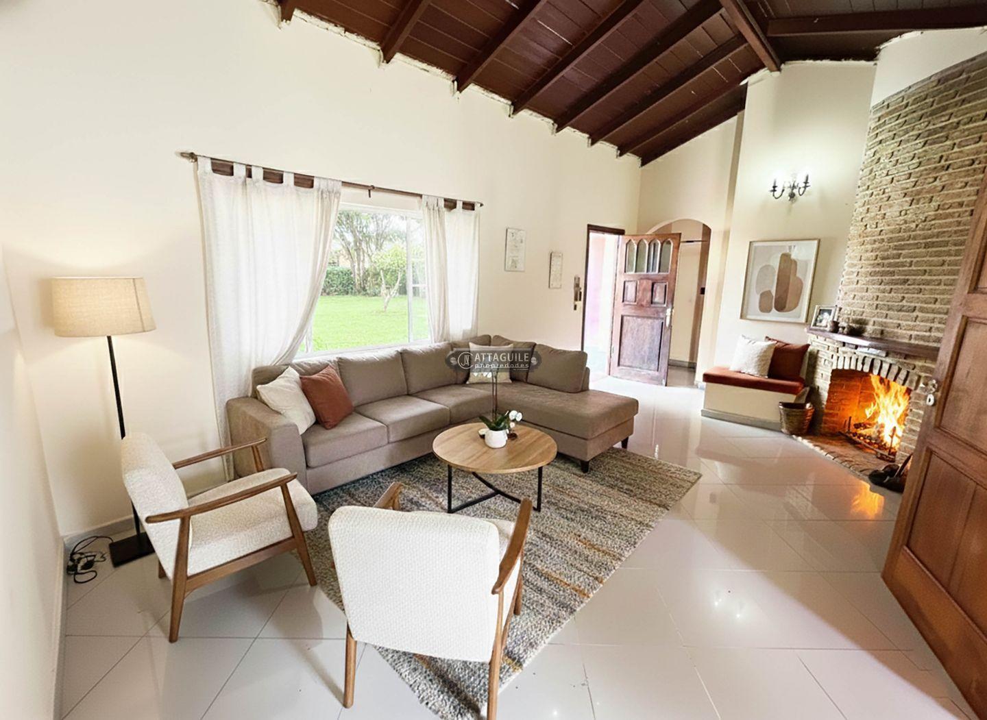 Foto de Casa 5 ambientes. | LISANDRO DE LA TORRE 480, imagen 2