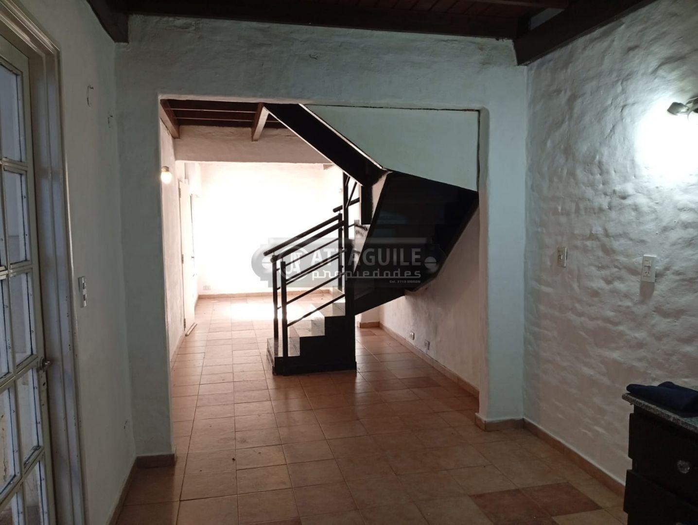 Casa 3 ambientes. | AV. PRESIDENTE PERON 23992
