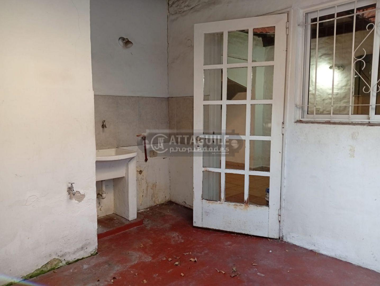 Casa 3 ambientes. | AV. PRESIDENTE PERON 23992