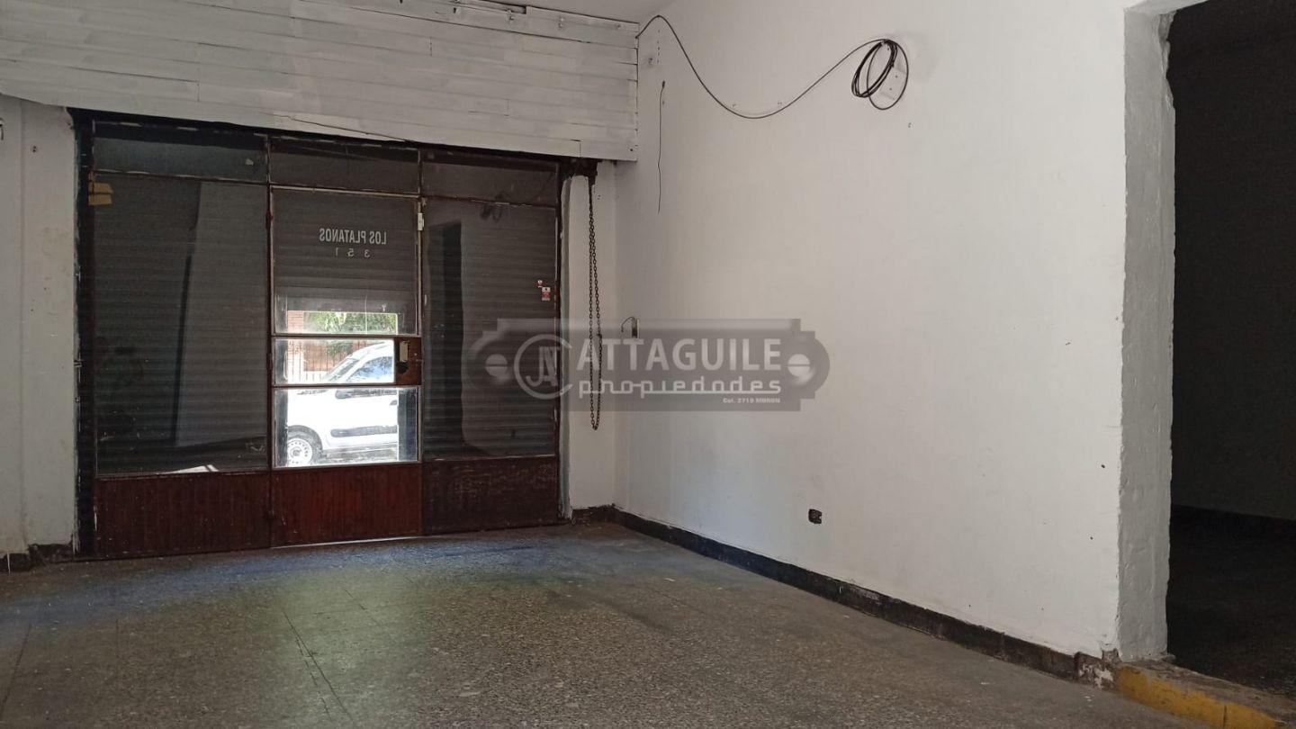Local . | LOS PLATANOS 351