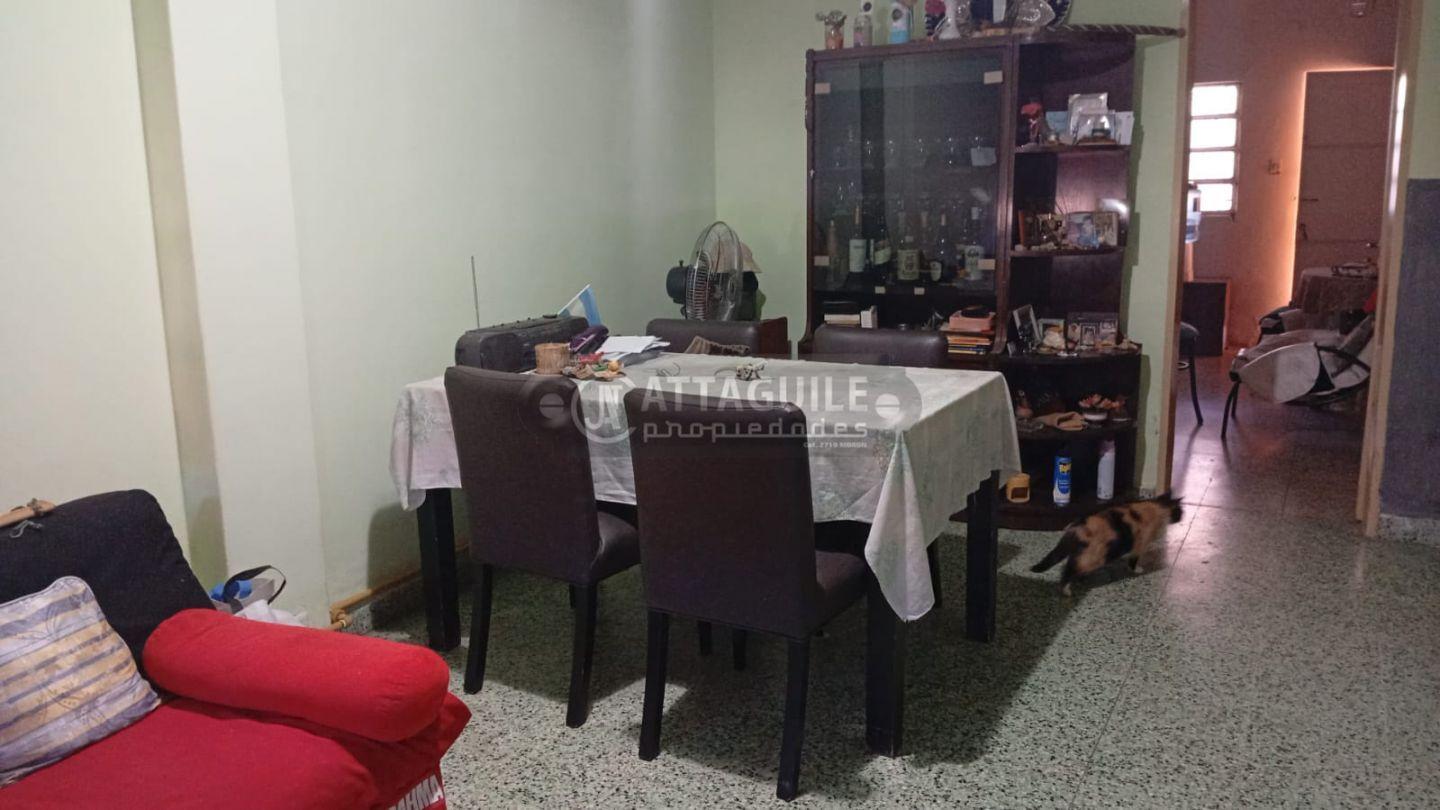 Casa 3 ambientes. | ANDRADE 1056