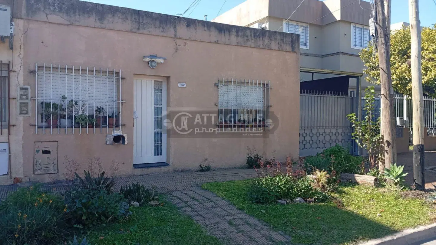 Casa 3 ambientes. | ANDRADE 1056 5