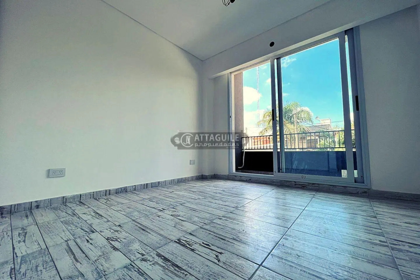 Departamento 2 ambientes. | COCHABAMBA 375 4