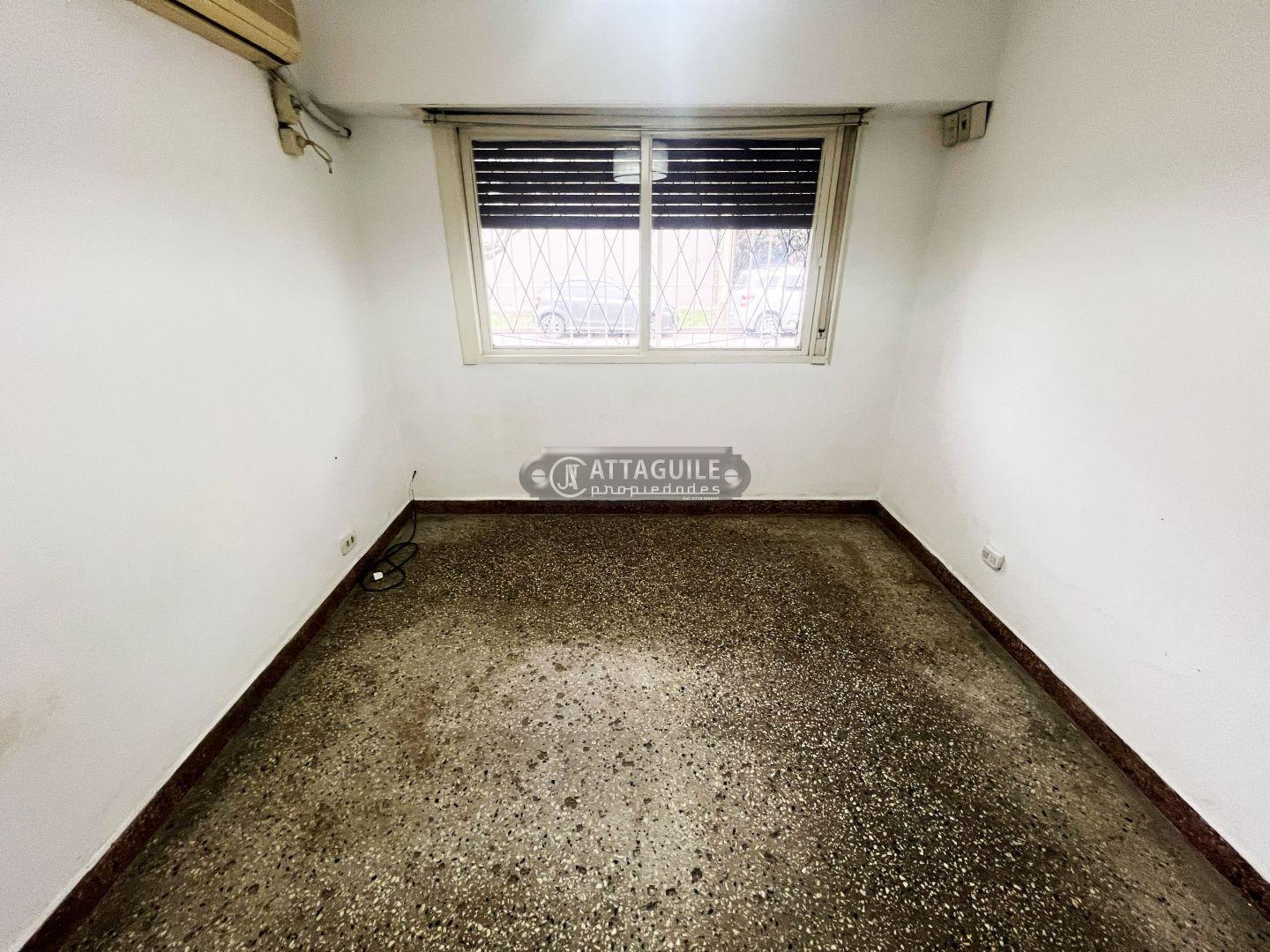 Foto de Casa 3 ambientes. | CENTENARIO 1612, imagen 2