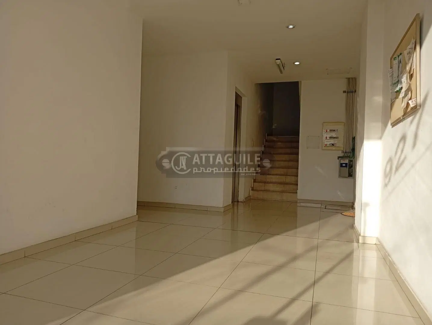 Departamento 2 ambientes. | VICTORIANO LOZA 927 8