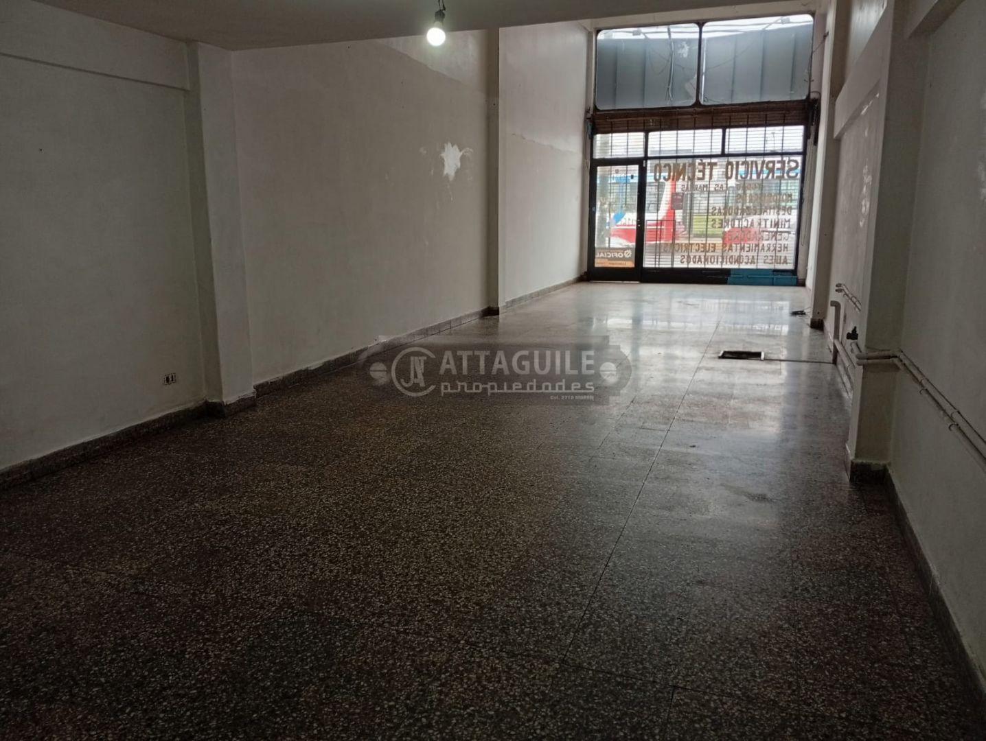 Foto de Local . | AV. PTE. PERON (EX RIVADAVIA) 23716, imagen 4
