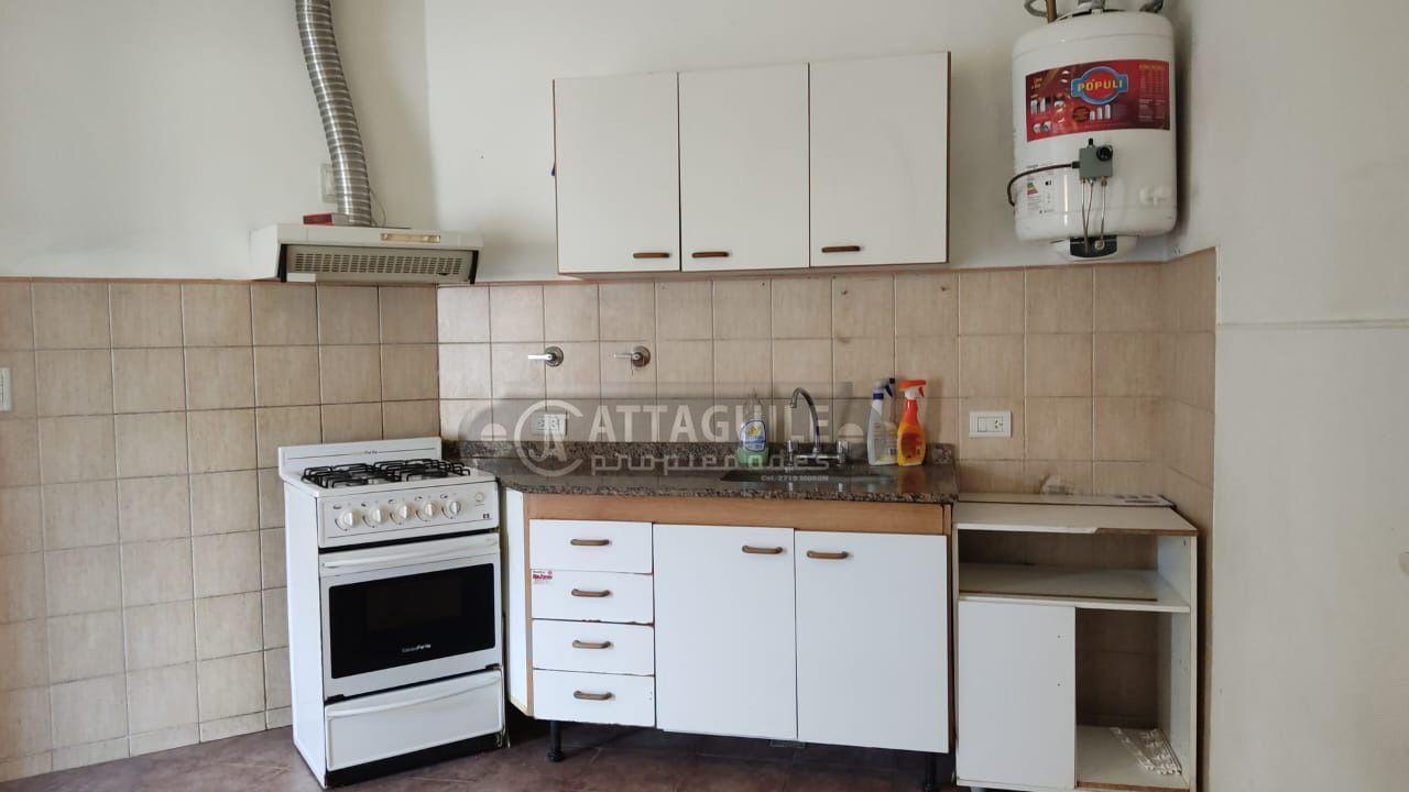 Foto de Casa 2 ambientes. | ALMIRANTE BROWN 348, imagen 2
