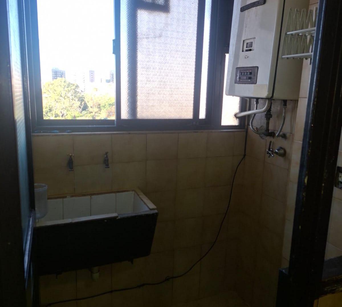 Foto de DEPARTAMENTO DE 3 AMBIENTES MUY LUMINOSO, imagen 2