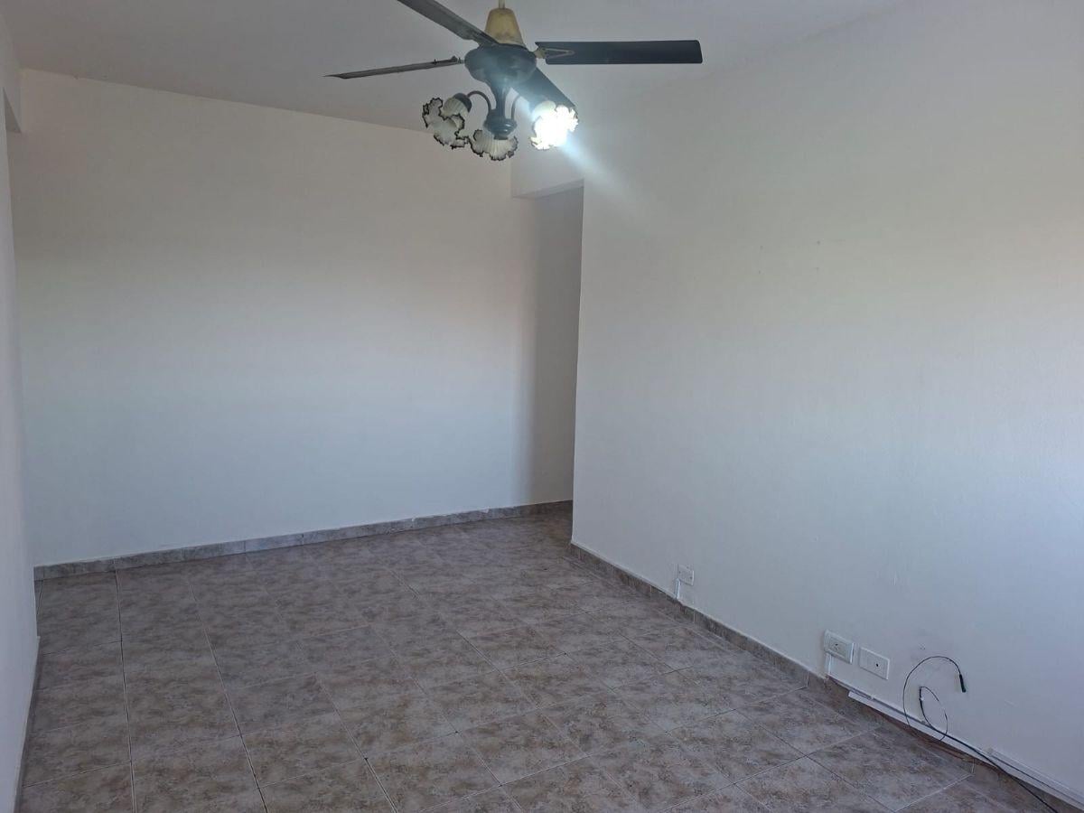 Foto de DEPARTAMENTO DE 3 AMBIENTES CON COCHERA, imagen 1