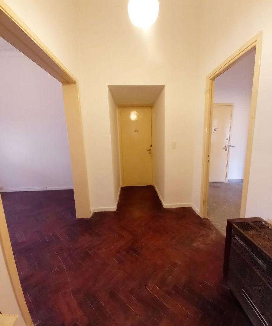 Foto de Departamento de 3 ambientes de 94 m² en venta en Barracas, imagen 3