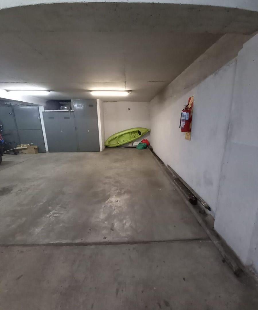 Foto de Cochera en Venta Av. Patricios 100, imagen 3
