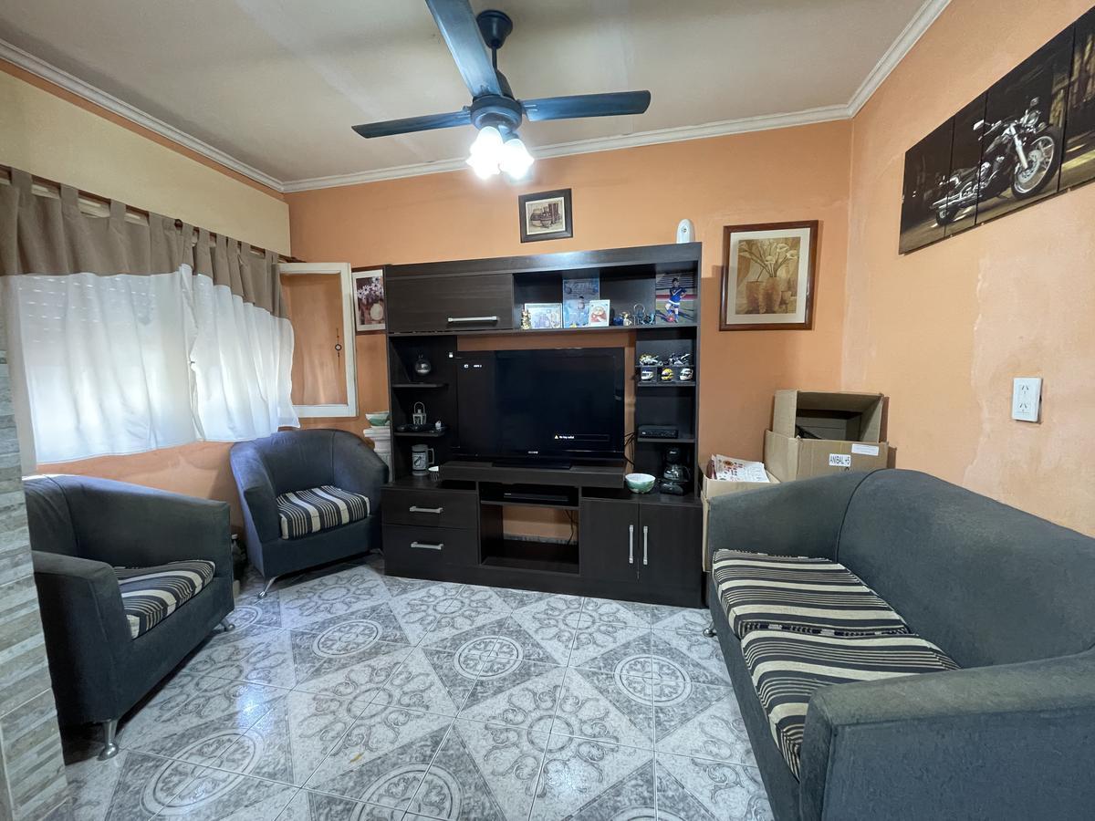 Monte Castro Excelente Oportunidad! - Casa Lote Propio - 3 Phs Excelente Estado 2
