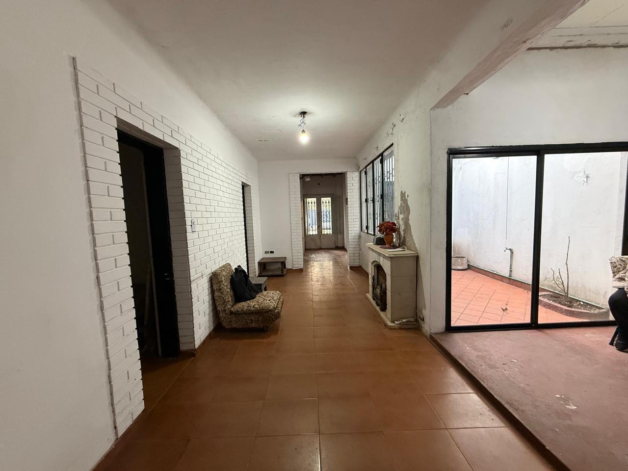 Foto de Villa Devoto casa 3 amb. Av. General Paz 5960 y Llavallol, imagen 4