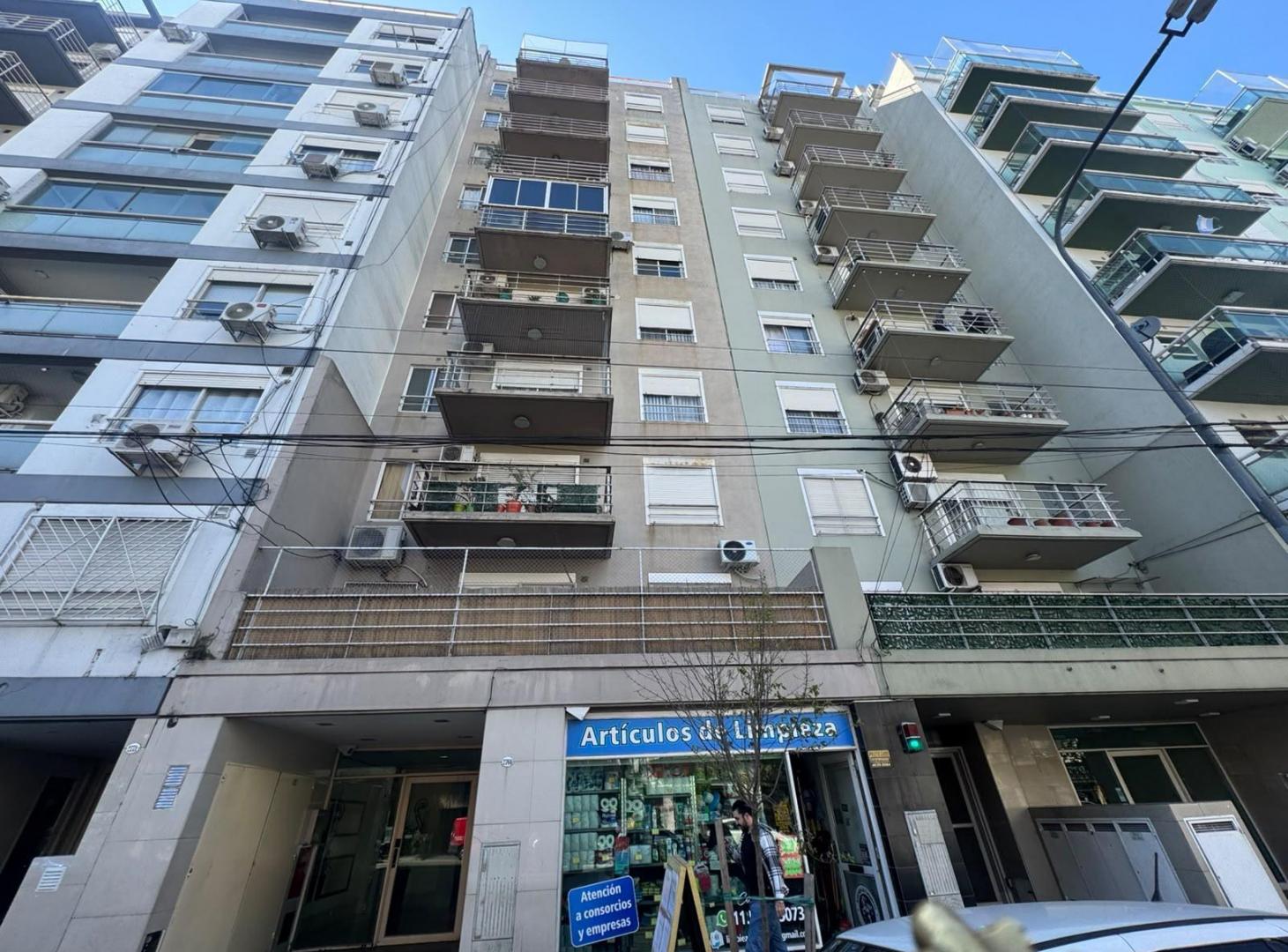 Foto de Villa del Parque departamento 2 amb. con balcon terraza, imagen 1