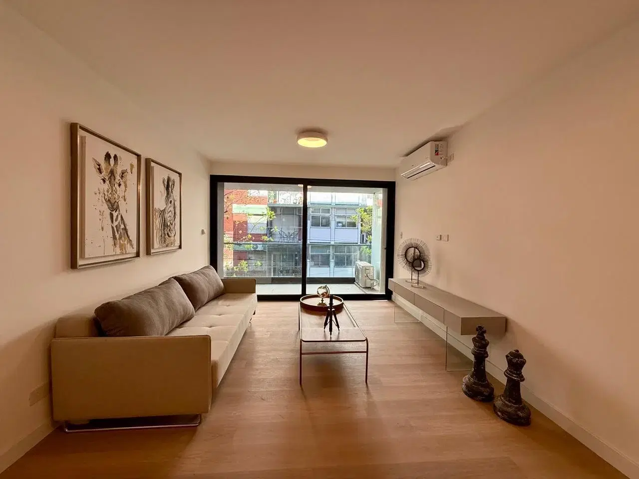 4 ambientes con dependencia y cochera en VAIV Olazábal en VENTA! 2