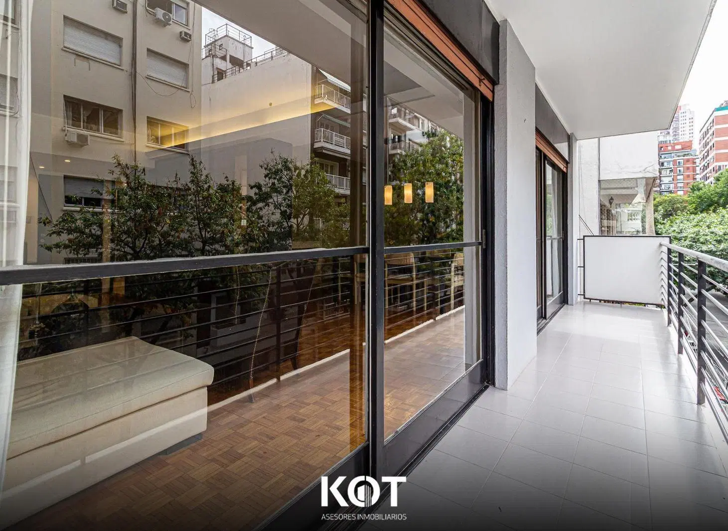 4 ambientes de 137 metros con dependencia y cochera en Palermo. EN VENTA! 3