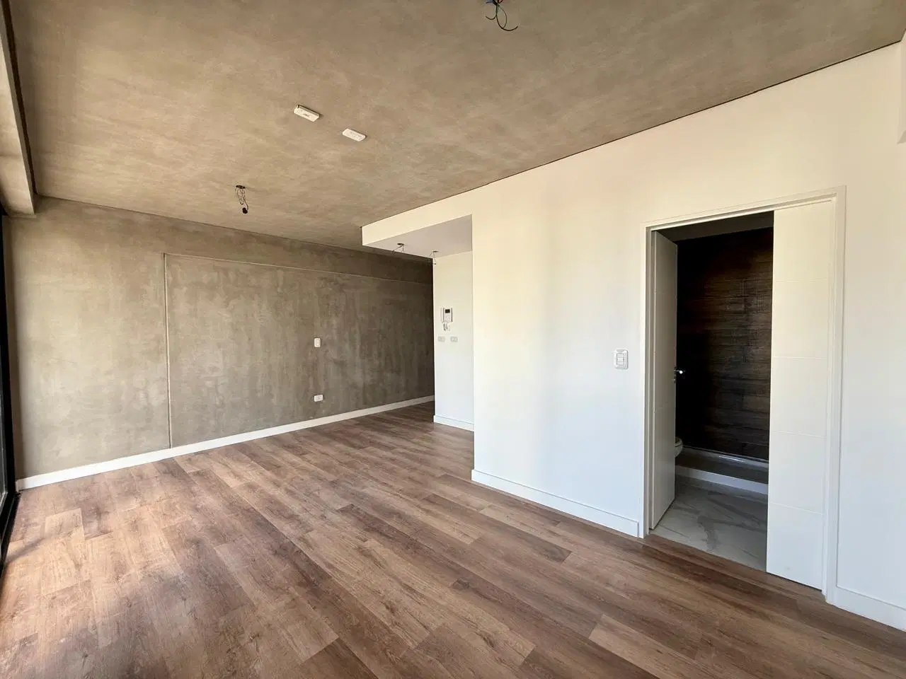 Departamento en alquiler en chacarita ambiente y medio a Estrenar. 5