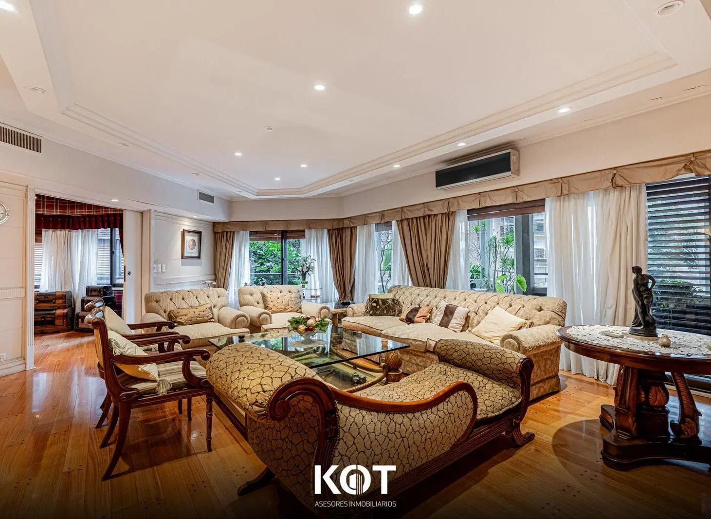 Departamento en venta 5 ambientes en belgrano con 3 cocheras y balcon terraza en excelente zona. 5