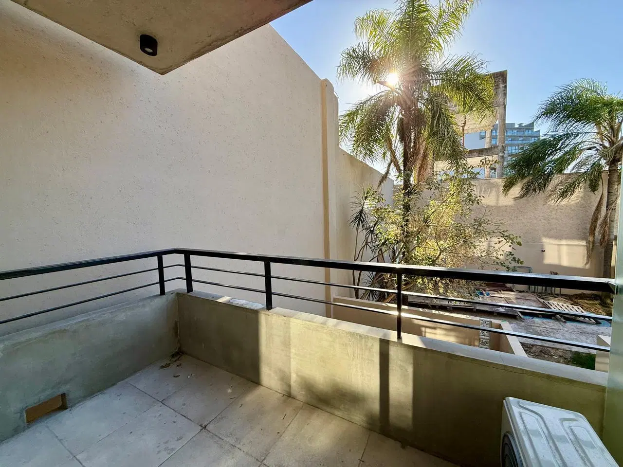 Departamento en venta ambiente y medio en Coghlan a estrenar. 3