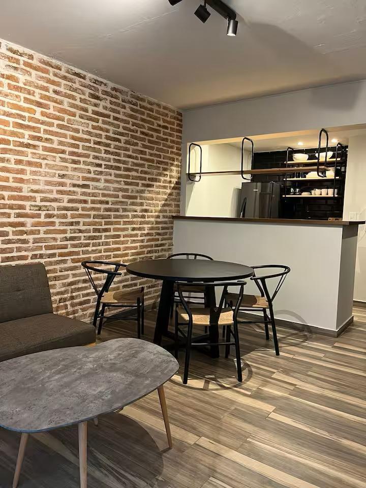 Departamento en venta 2 ambientes en La Galery San Telmo Amoblado y Equipado.