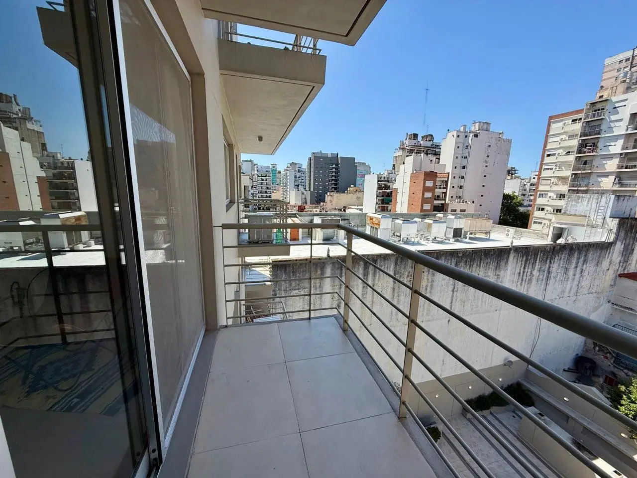 departamento en alquiler monoambiente divisible en Almagro. 3
