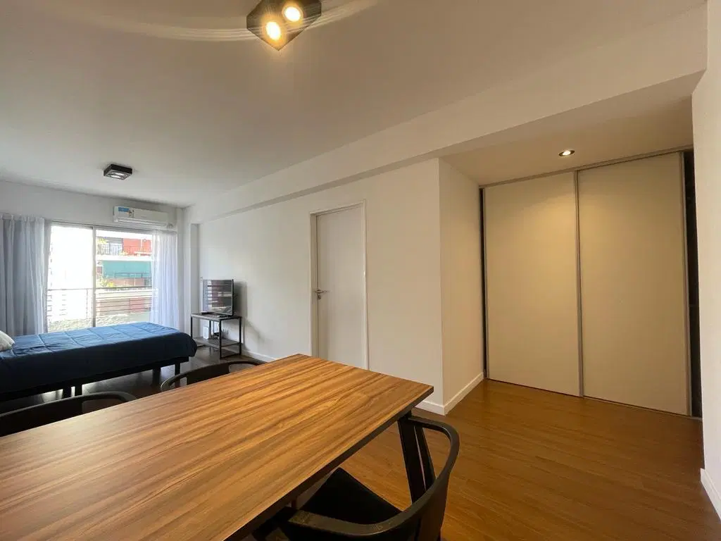 Departamento en alquiler Monoambiente en villa crespo, excelente zona. 4