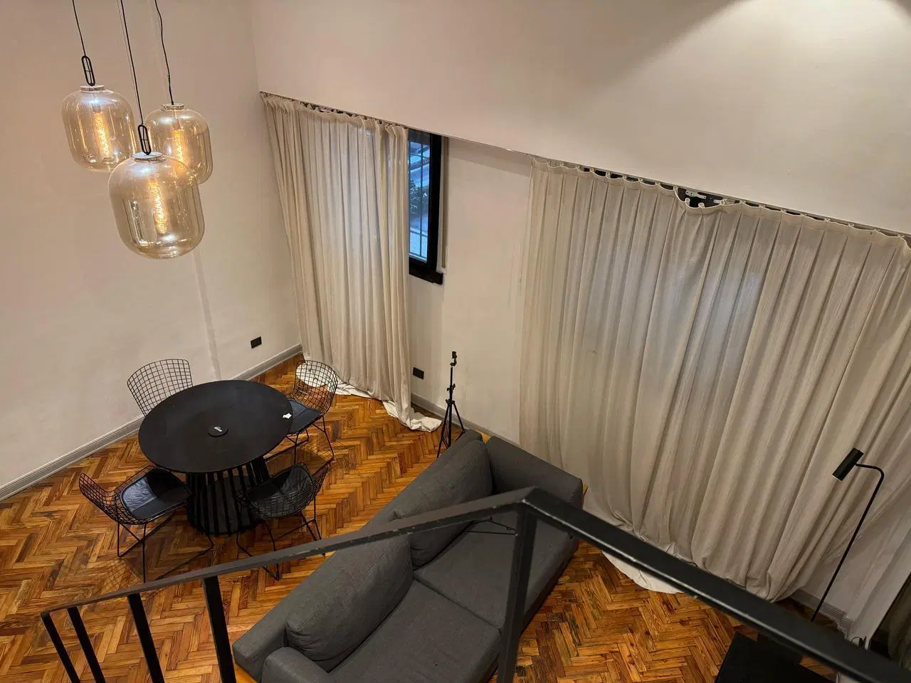 Departamento en alquiler en Recoleta Duplex en planta baja AMOBLADO Y EQUIPADO. 3