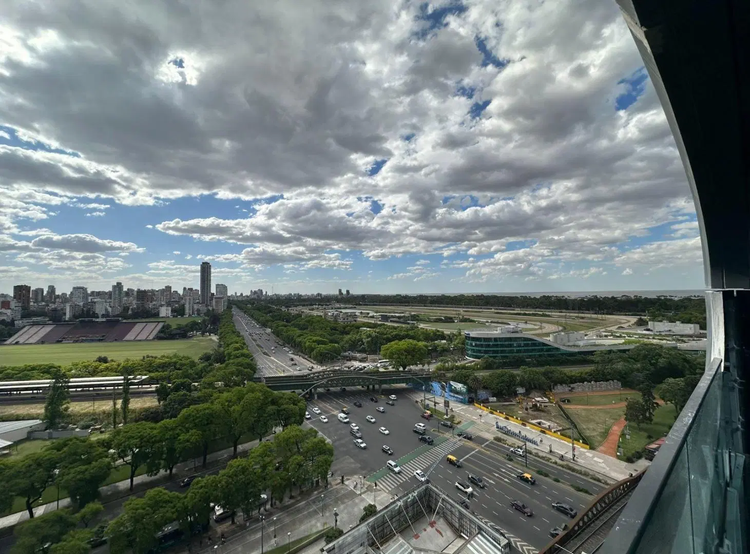 Semi piso 5 Ambientes con Dependencia en Saha Hadid L´AVENUE- Palermo. EN VENTA! 8