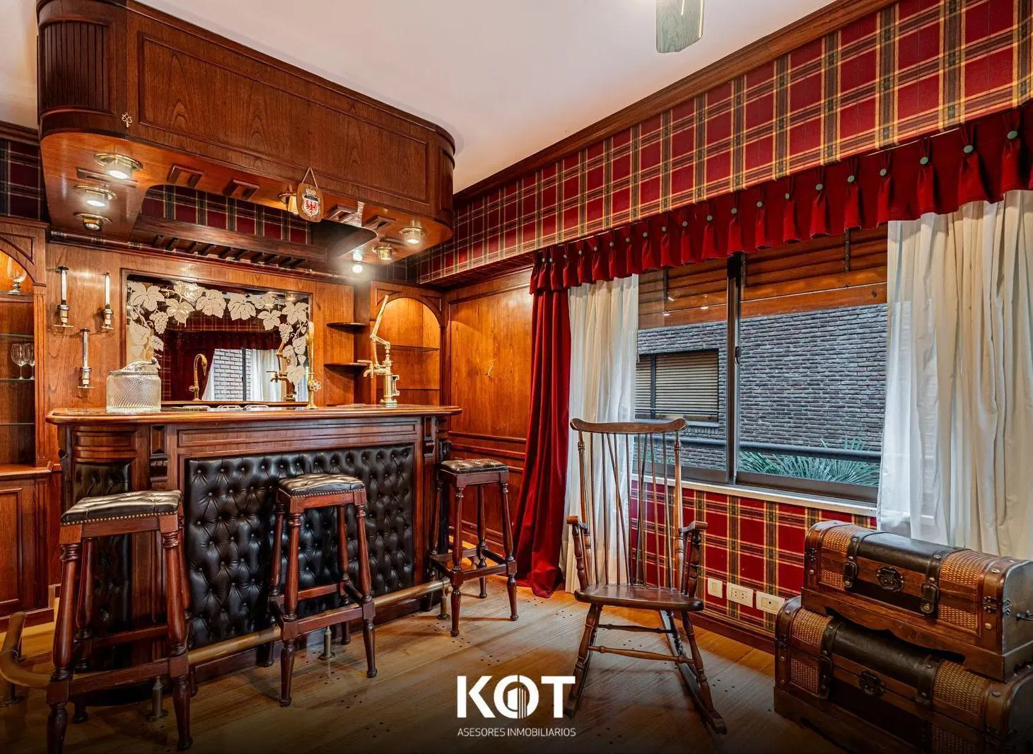 Departamento en venta 5 ambientes en belgrano con 3 cocheras y balcon terraza en excelente zona. 4