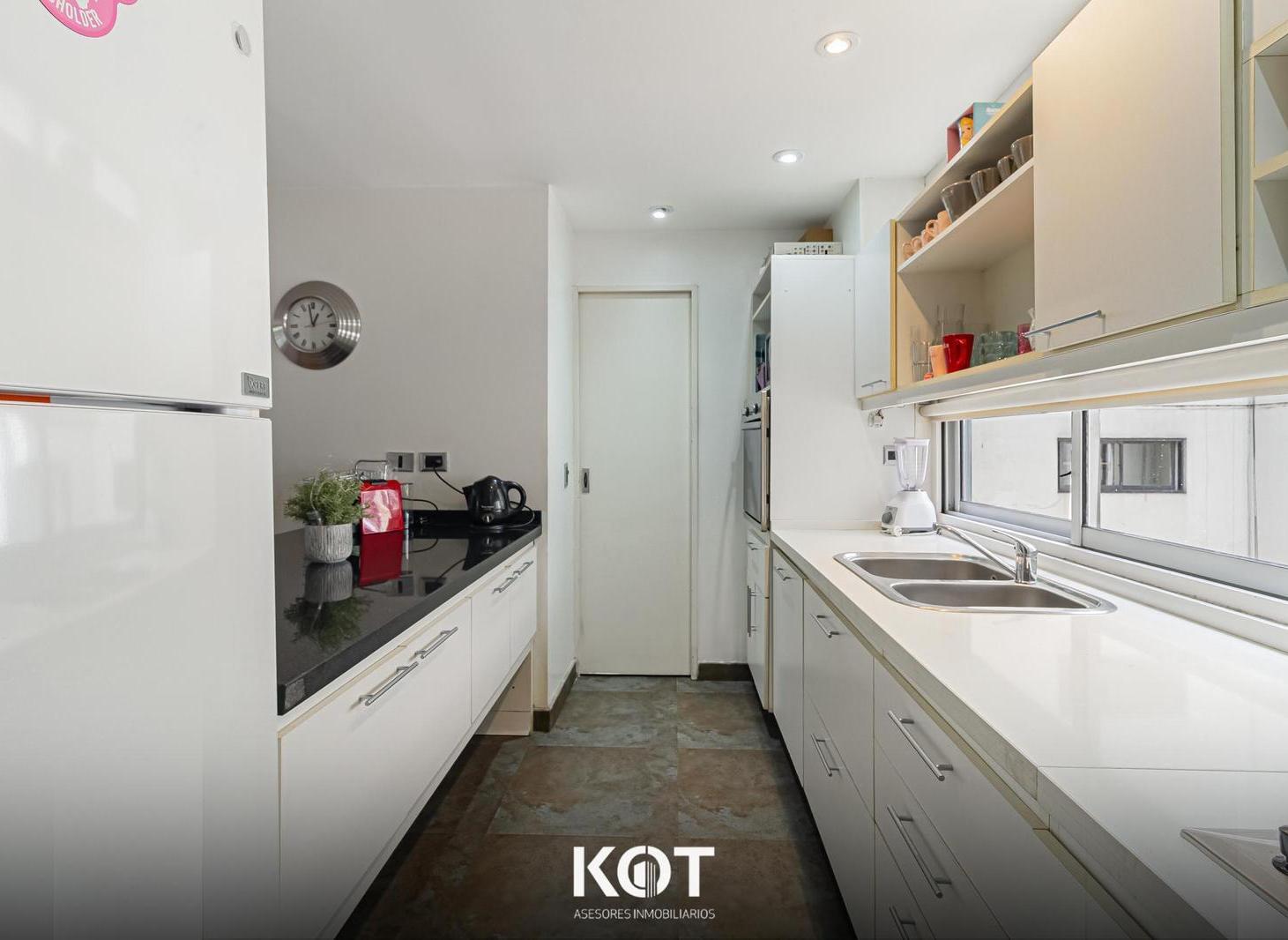 Foto de Departamento en venta 4 ambientes con dos cocheras en Palermo., imagen 2