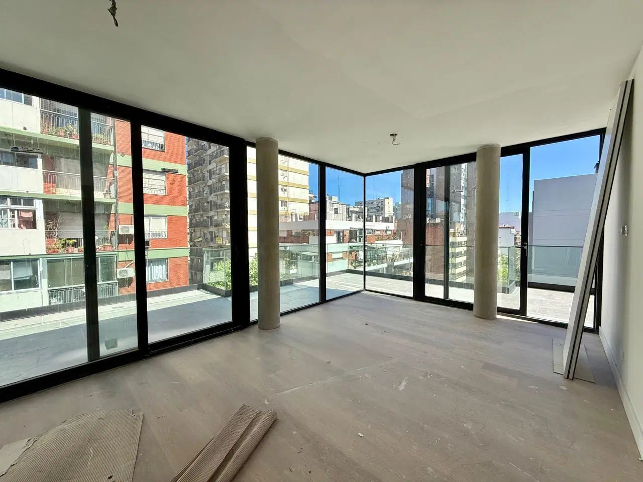 Departamento en venta 3 ambientes con cochera en VAIV Olazabal. 4