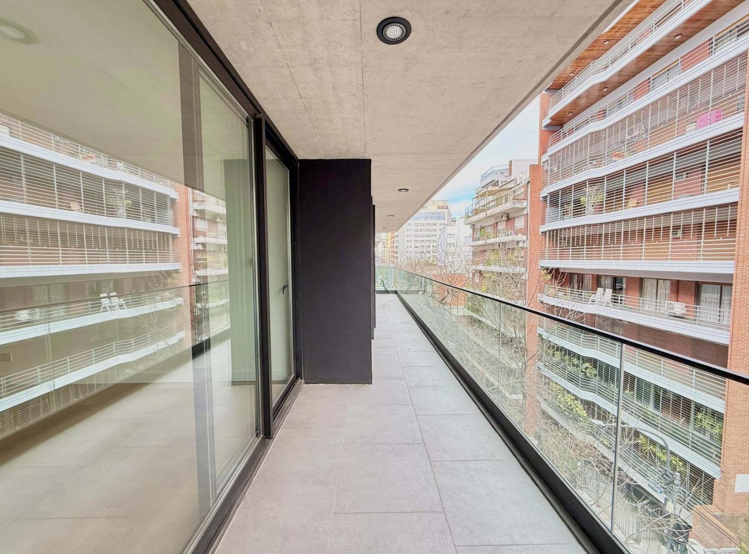 Foto de Departamento en venta 4 ambientes con dependencia y cochera en VAIV, imagen 2