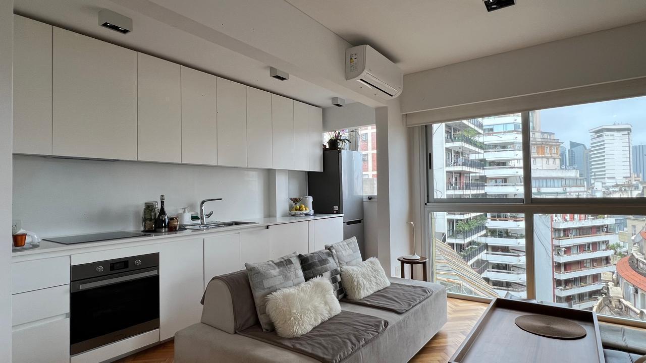 Foto de Departamento en venta 3 ambientes reciclado en Retiro con cochera., imagen 1