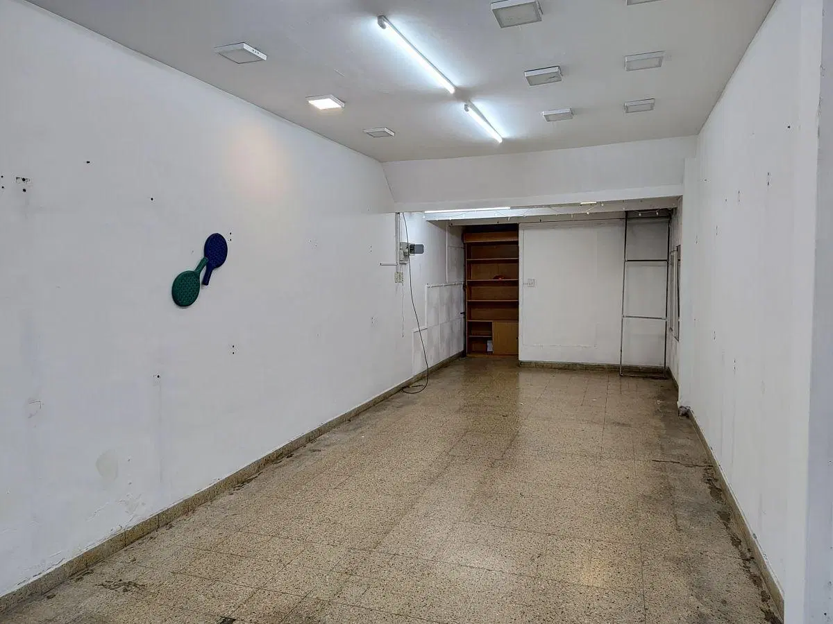 LOCAL - NOGOYA 3105 - SIN EXPENSAS 2