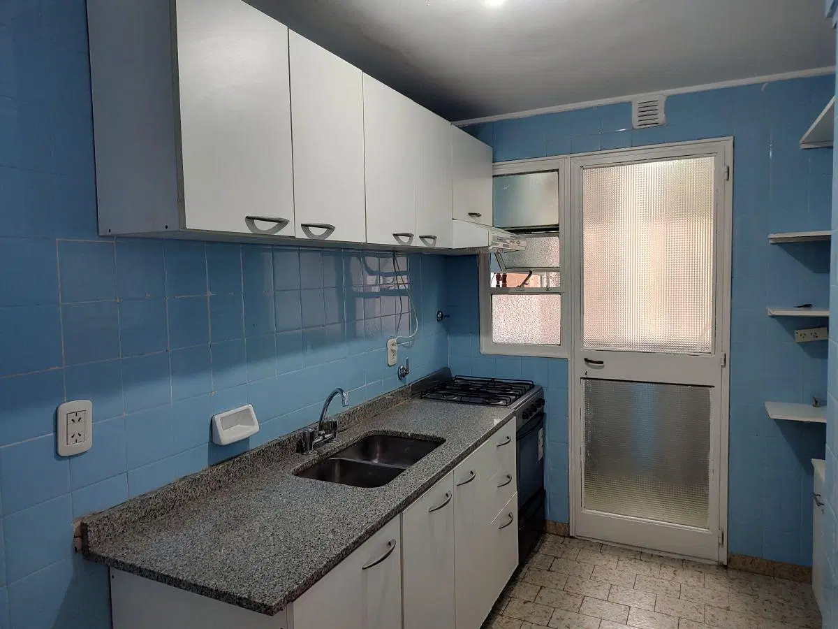 MELINCUE 3284 - IMPECABLE - RECIEN PINTADO 4