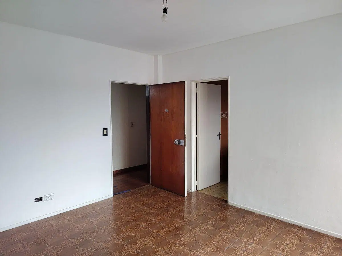 **Juan B Justo 7043 - Dos Ambientes Super Luminoso - Recien Pintado** 5