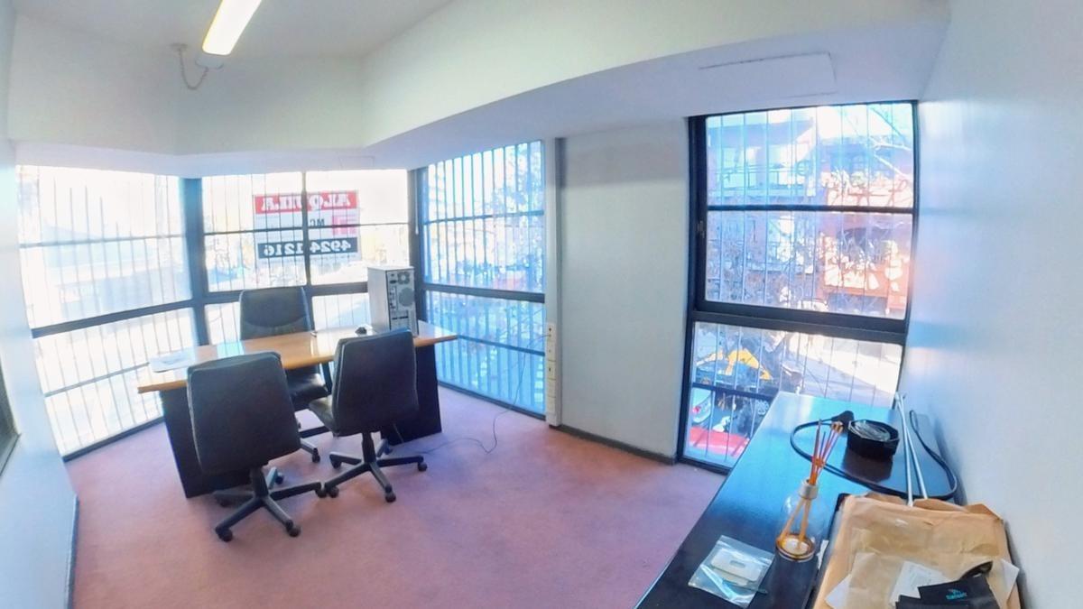 Excelente Oficina de 260 m² en Boedo 2