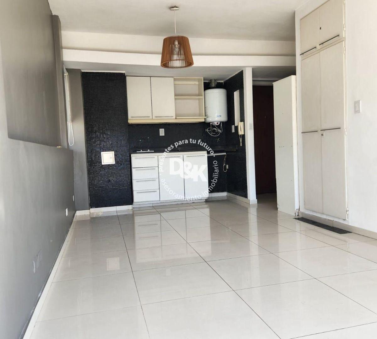 Foto de Monoambiente actualizado en venta en Recoleta, piso alto, imagen 3