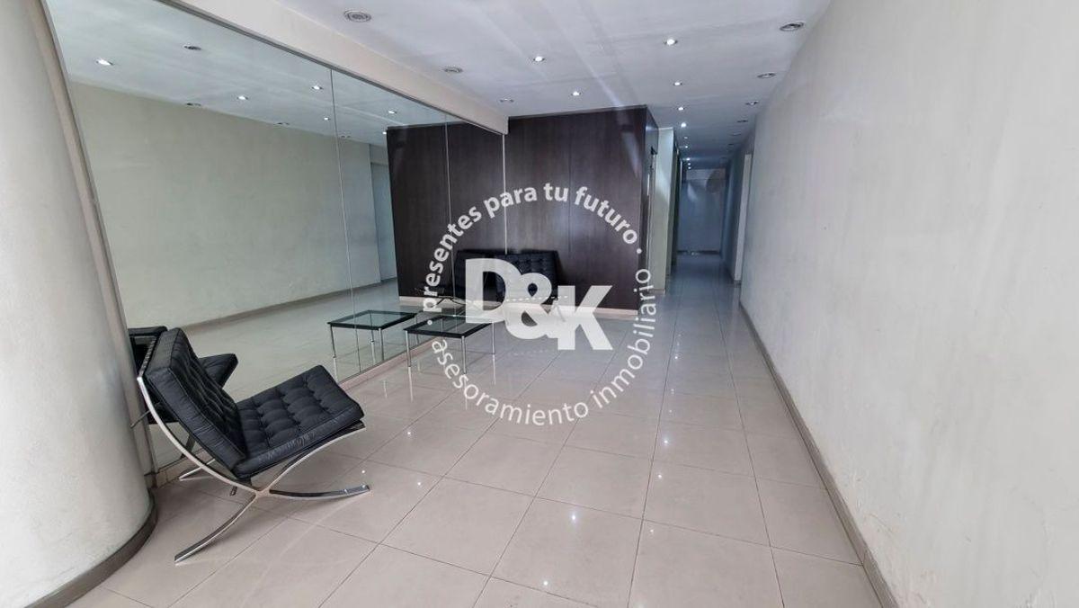Departamento en venta en Almagro, próximo a Parque Centenario y Hosp. Italiano