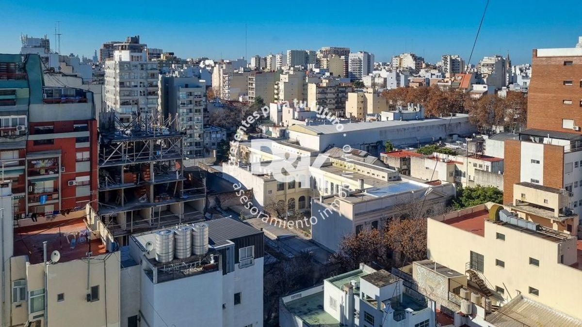 Departamento en venta en Almagro, próximo a Parque Centenario y Hosp. Italiano
