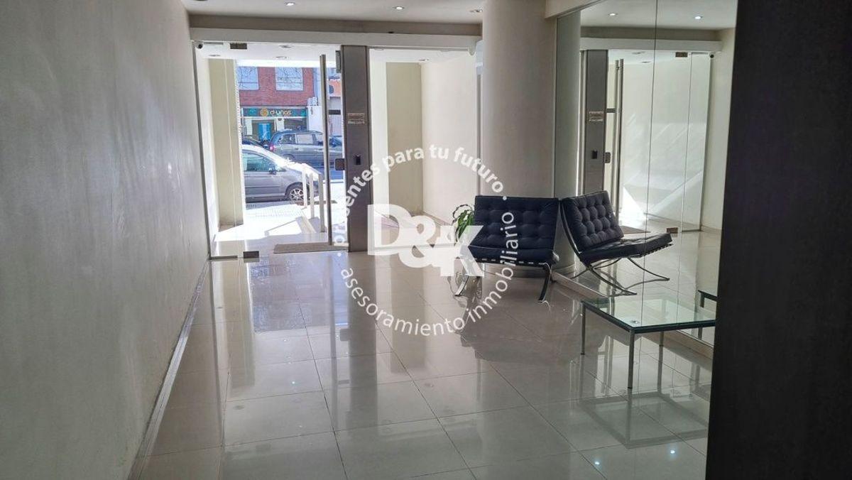 Departamento en venta en Almagro, próximo a Parque Centenario y Hosp. Italiano