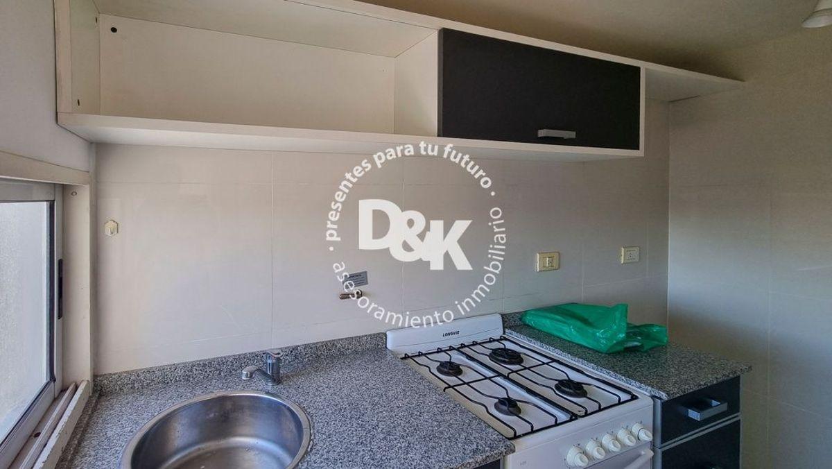 Departamento en venta en Almagro, próximo a Parque Centenario y Hosp. Italiano