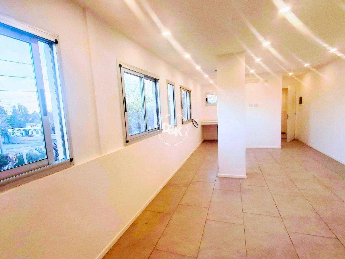 Foto de PH en venta en Manuel Alberti, imagen 2